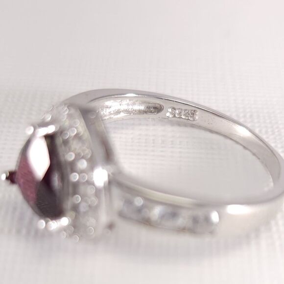 Garnet Trillion Ring with CZ SIZE 7-1/2 - Picture 3 of 11